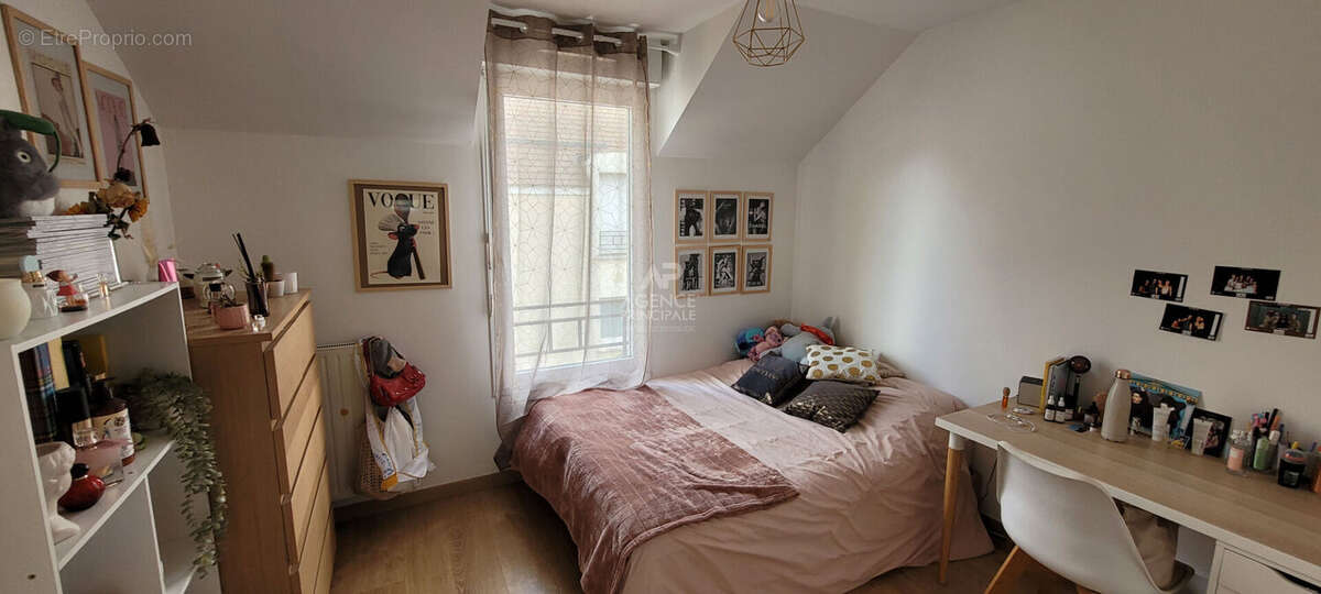 Maison à SAINT-OUEN-L'AUMONE