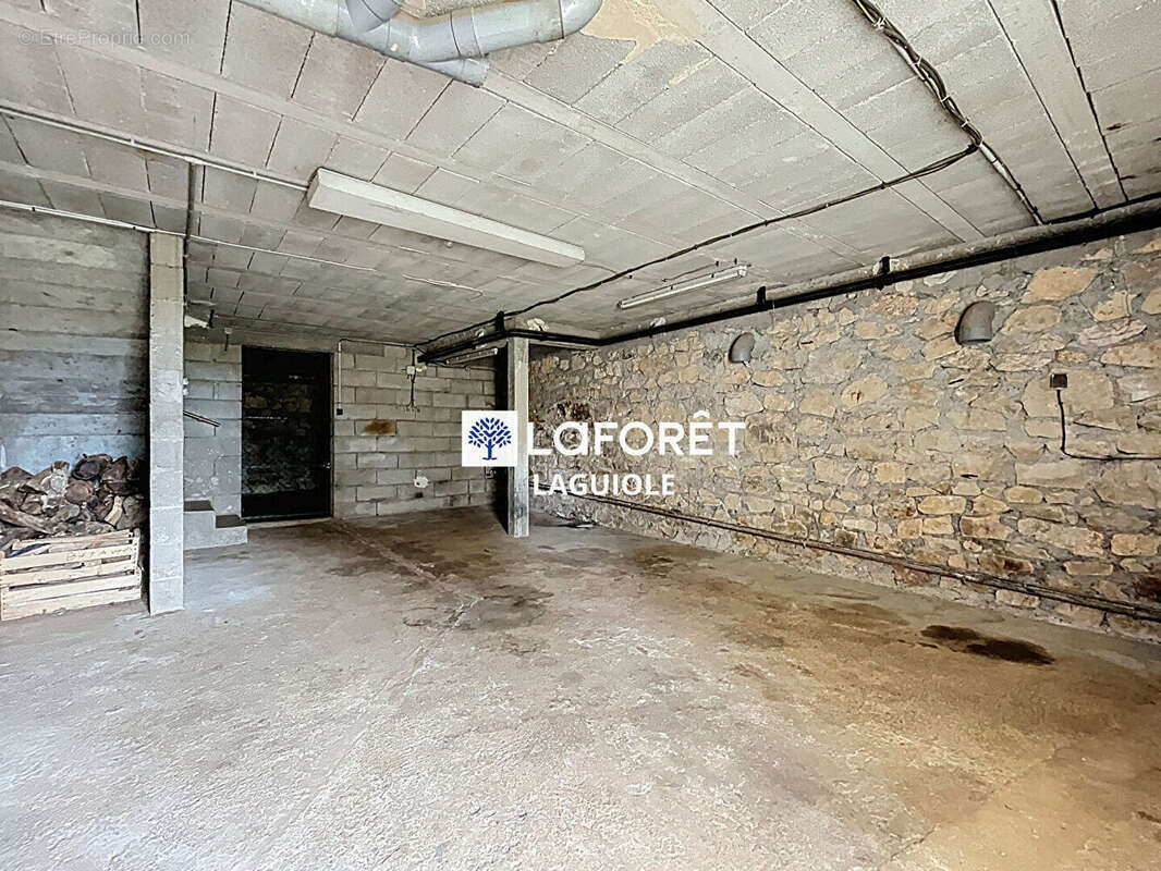 Maison à SAINT-HIPPOLYTE