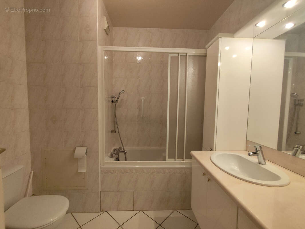 Appartement  T4 avec cave et garage en sous-sol - photo 10