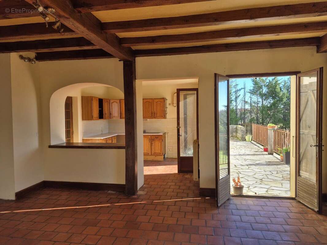 Maison à CRESSENSAC