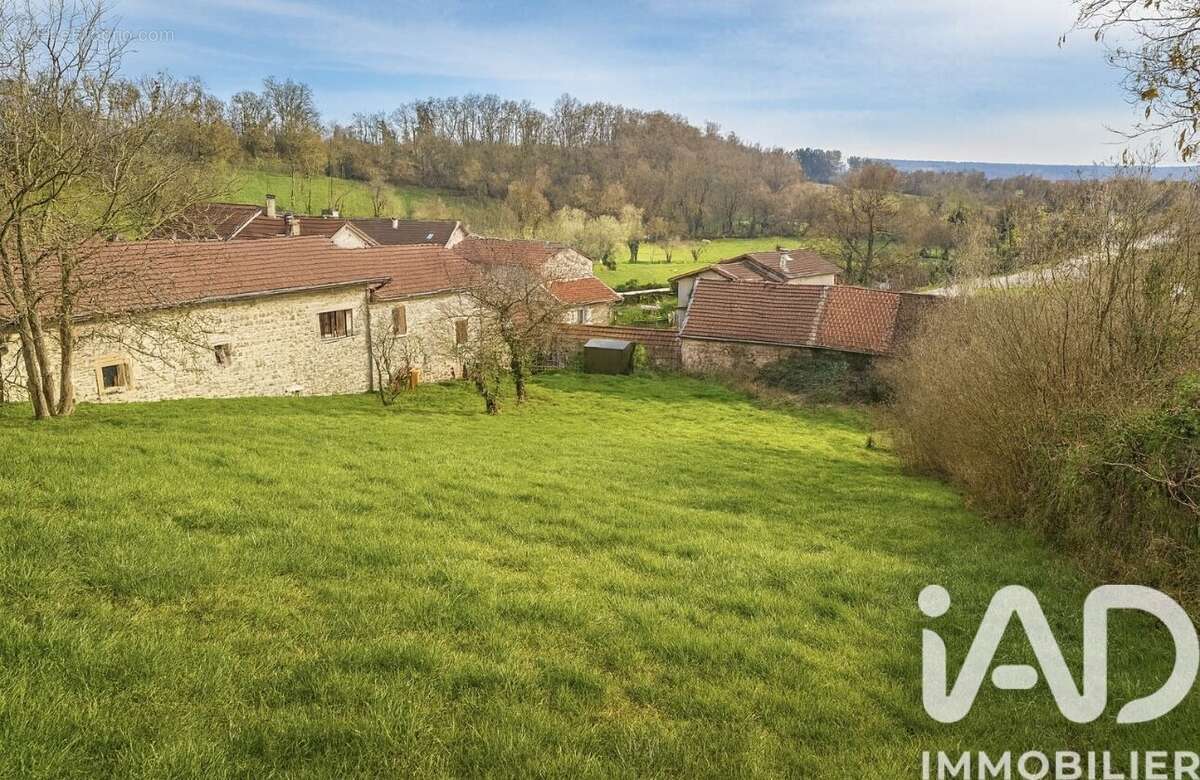 Photo 2 - Terrain à FRONTONAS