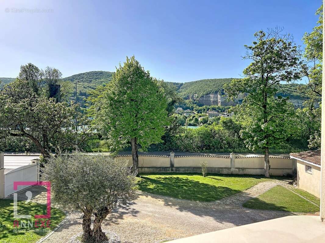 Maison à ROCHETAILLEE-SUR-SAONE