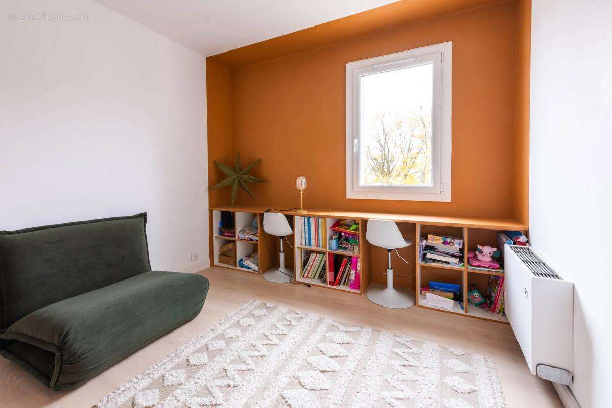 Appartement à MONTIGNY-LE-BRETONNEUX