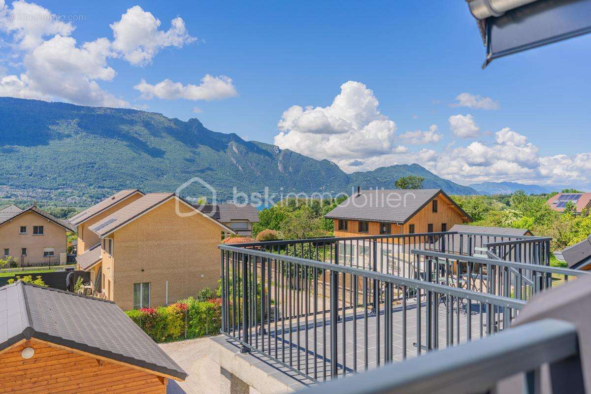 Appartement à VIVIERS-DU-LAC