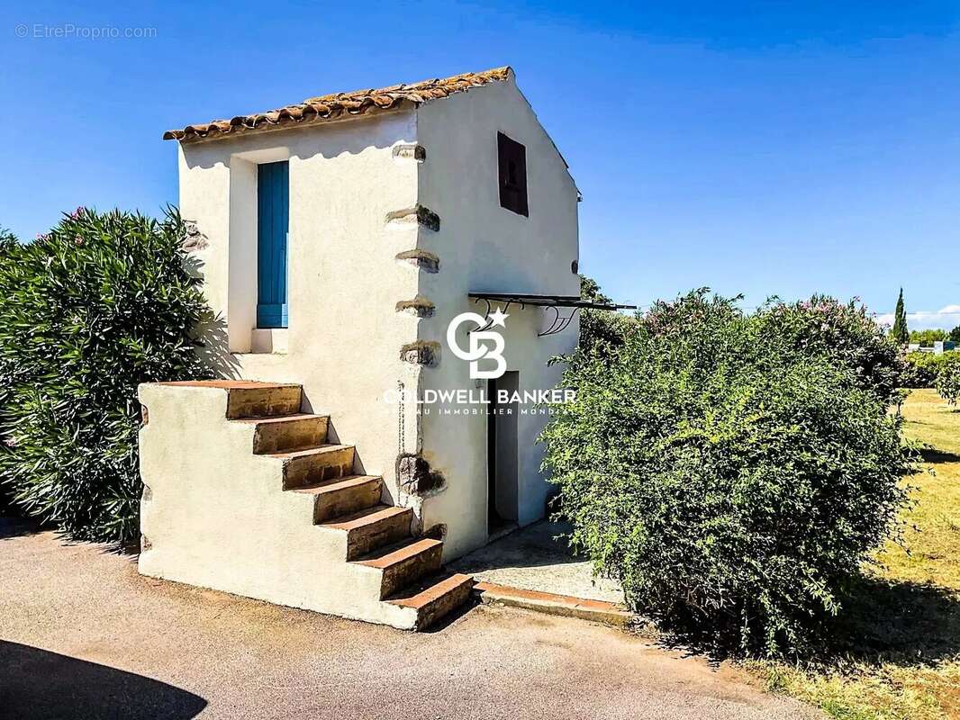 Maison à SOLLIES-PONT