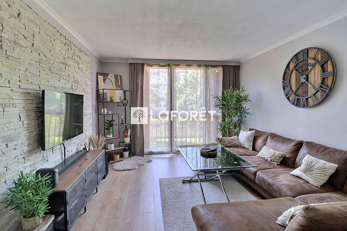 Appartement à VITRY-SUR-SEINE