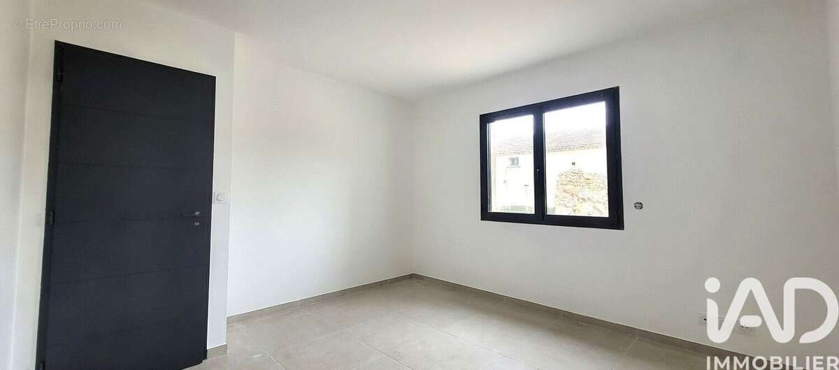 Photo 8 - Maison à CAMARET-SUR-AIGUES