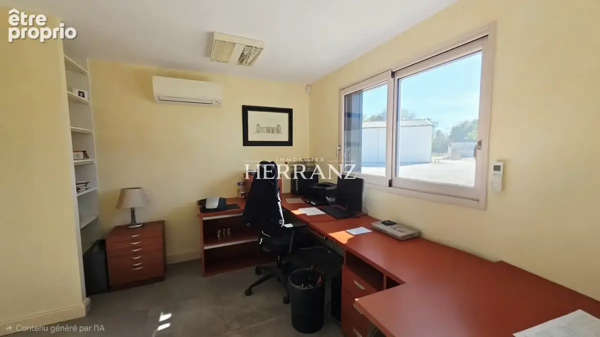 BUREAUX de 2015 -  220 m2 - photo 11