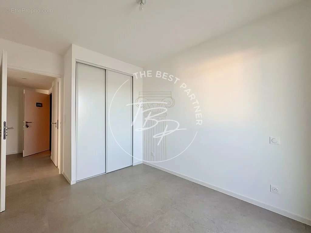 Appartement à SAUVIAN