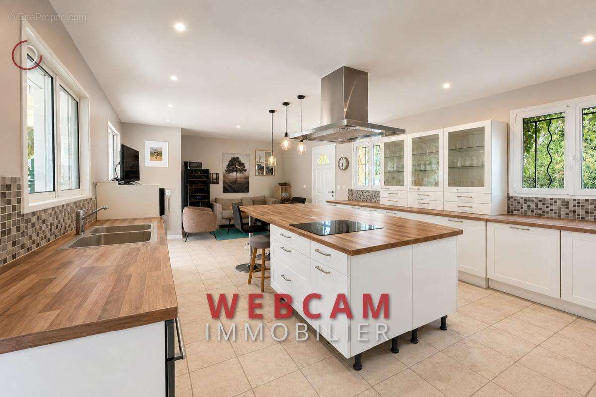 vente maison 7 Pièce(s) - photo 12