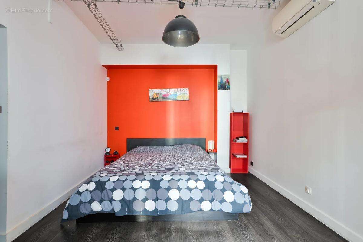 Appartement à PARIS-12E