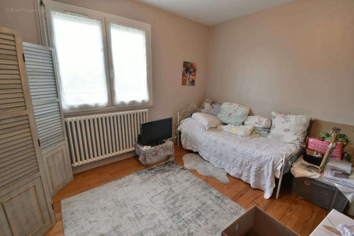 Maison à CARHAIX-PLOUGUER