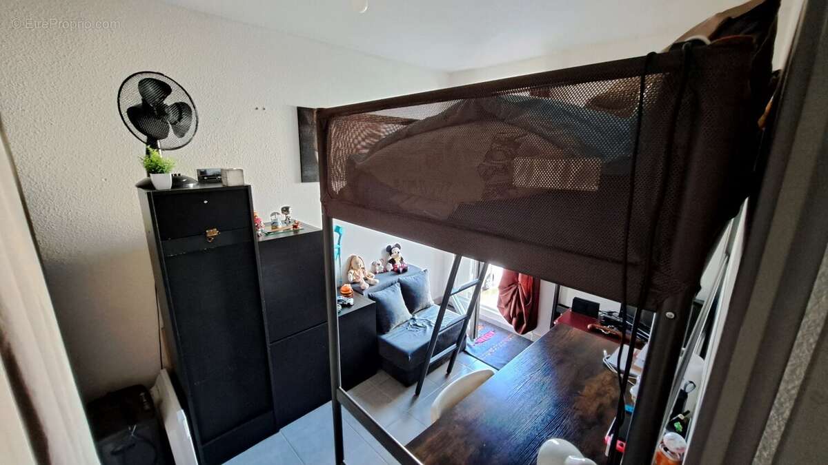 Sete - appartement type 2 avec loggia & parking (privatif) - vendu loué - photo 5
