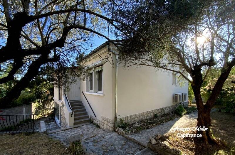 Maison à MANOSQUE