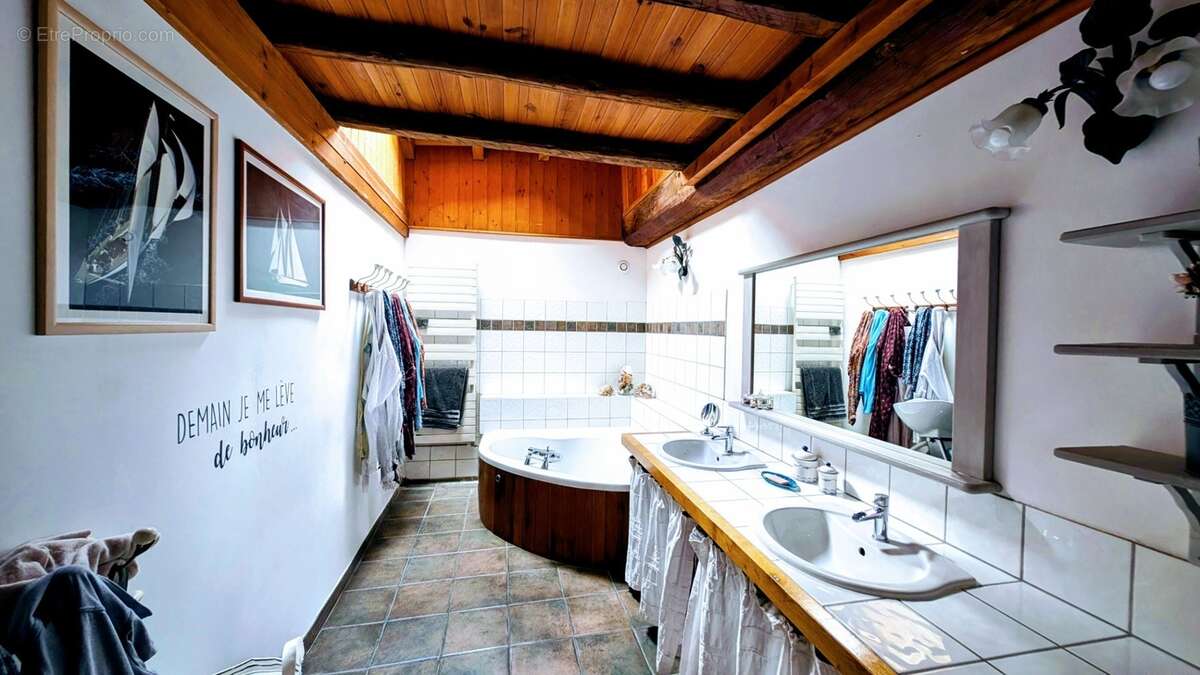 Maison à vendre 6 pièces LA PLAGNE (73) AIME - LA COTE D'AIME - photo 8