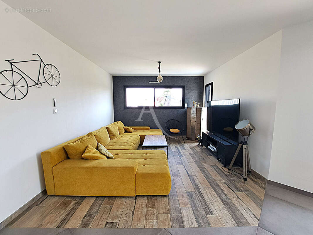 Maison à LA MEILLERAIE-TILLAY