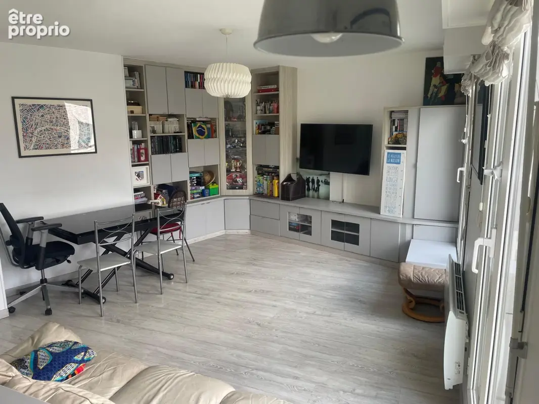 Appartement 4 pièces 81 m² à vendre à Paris-17e (75017) - photo 2