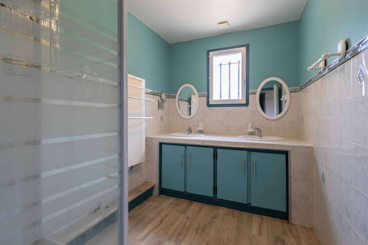 Maison à SAINT-VINCENT-DE-COSSE