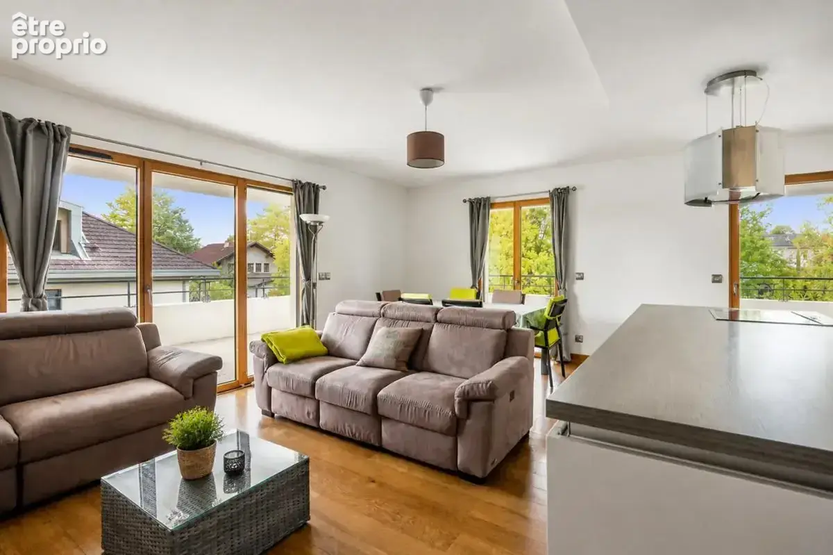 Appartement à DIVONNE-LES-BAINS