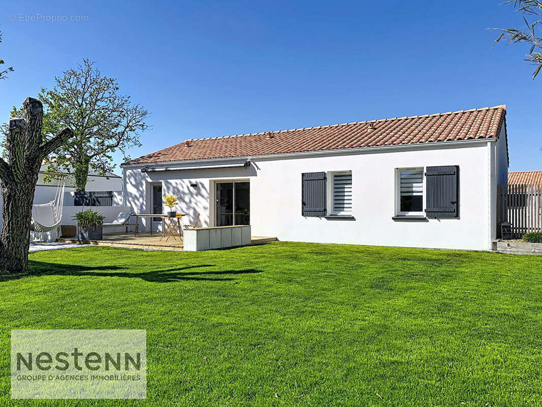 Maison à SAINT-URBAIN