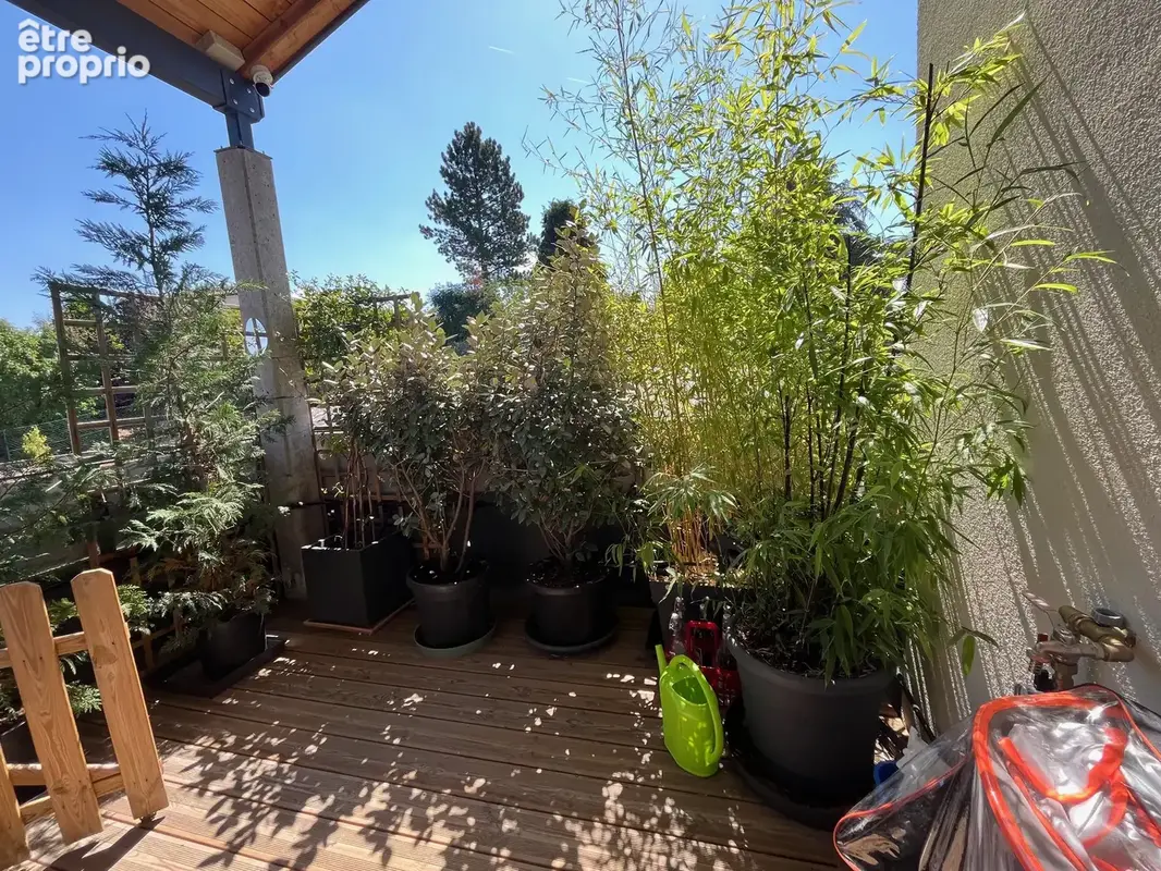 Saint-bonnet-les-oules   appartement t2 de standing avec terrasse privative - photo 8