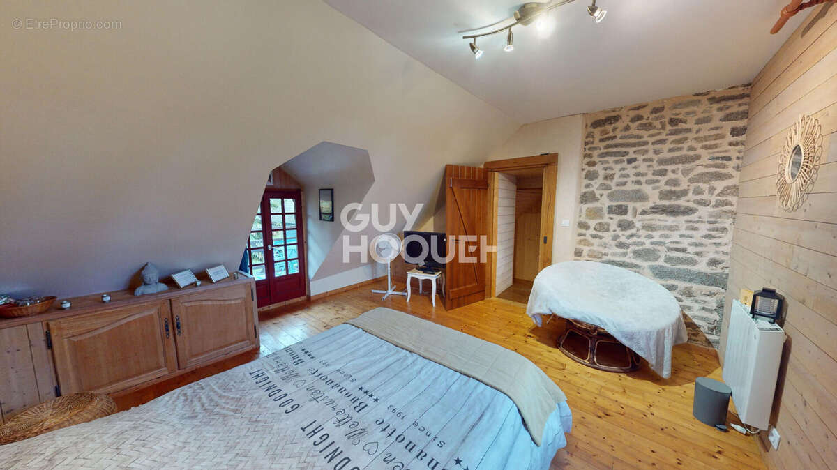 Maison à SAINT-PIERRE-DE-PLESGUEN