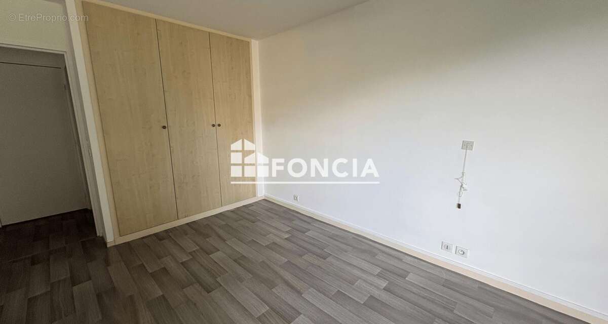 F2 dans residence de services pour seniors - photo 5
