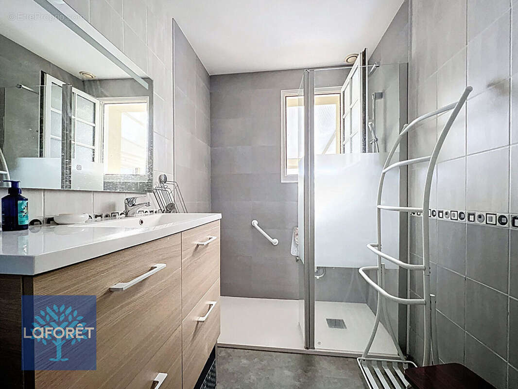 Maison à COMMEQUIERS