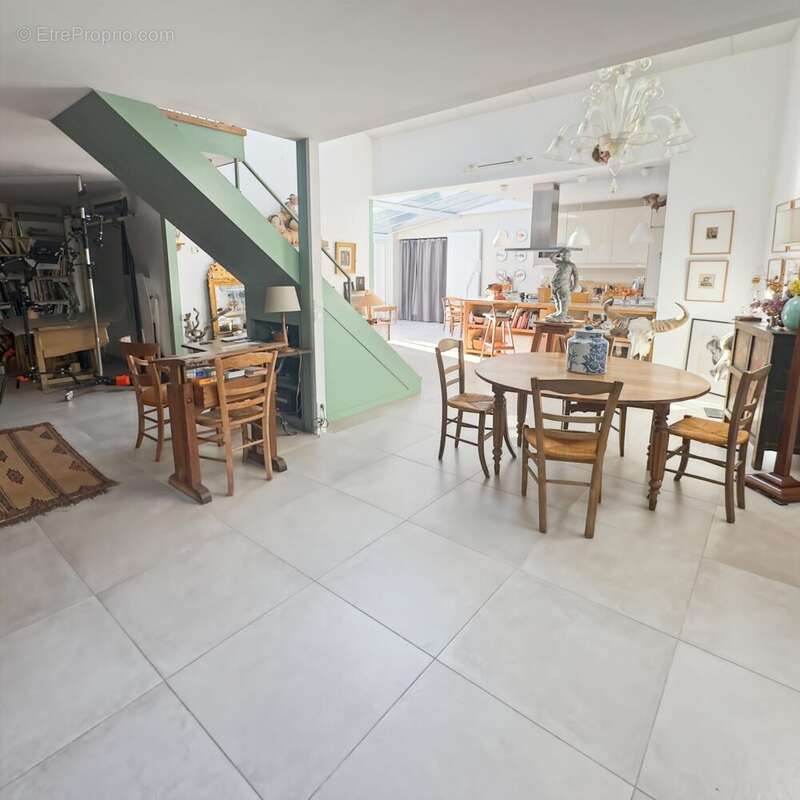 Maison à NEUILLY-PLAISANCE