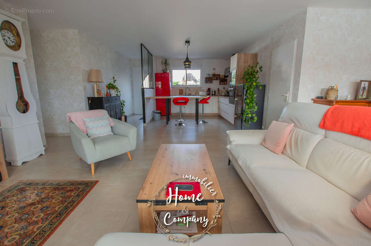 Maison à SAINT-SULPICE-DE-ROYAN