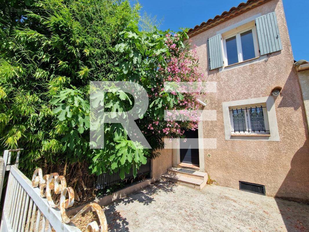 Maison à AIGUES-MORTES