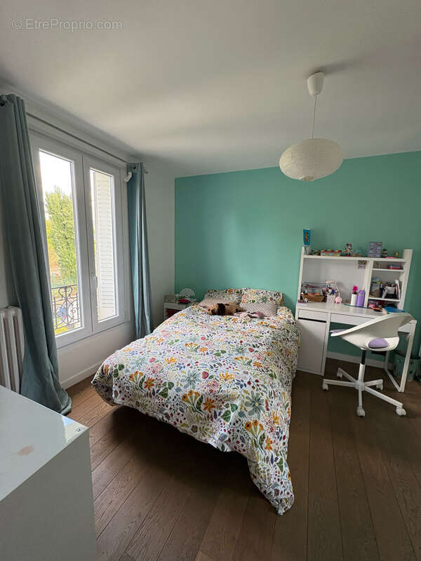 Maison à BRY-SUR-MARNE