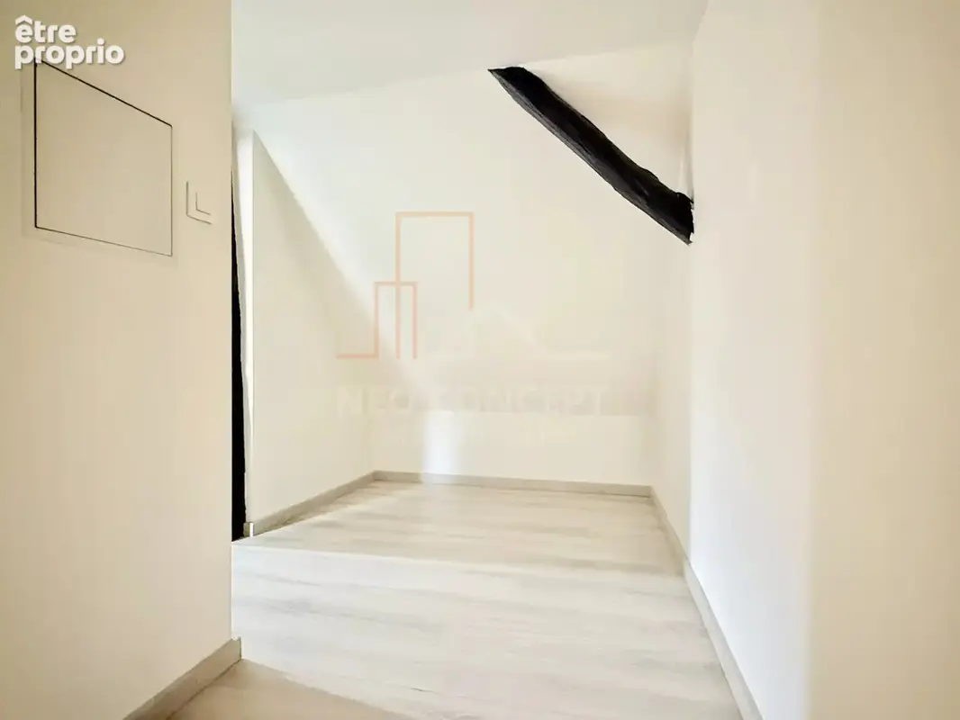 REICHSHOFFEN – Maison de ville en triplex avec dépendance - photo 11