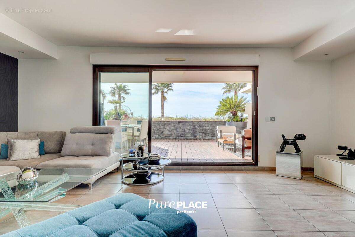 Appartement à MARSEILLE-8E