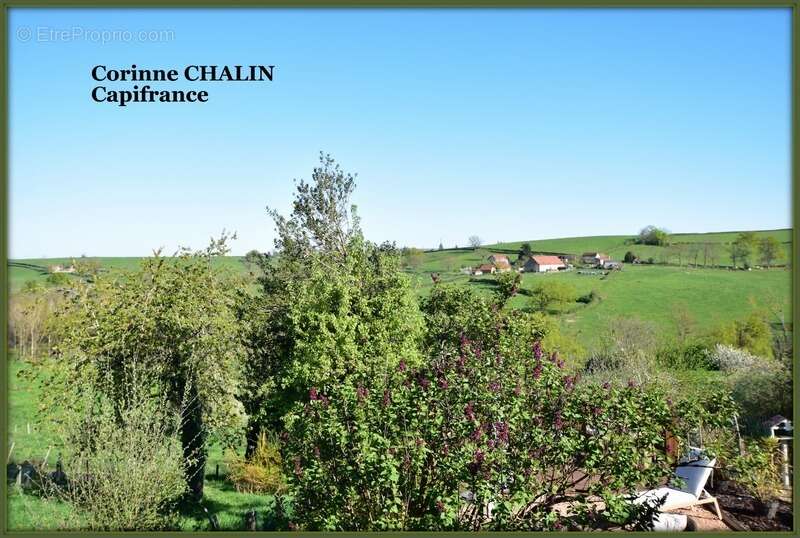 Maison à MONTCOMBROUX-LES-MINES