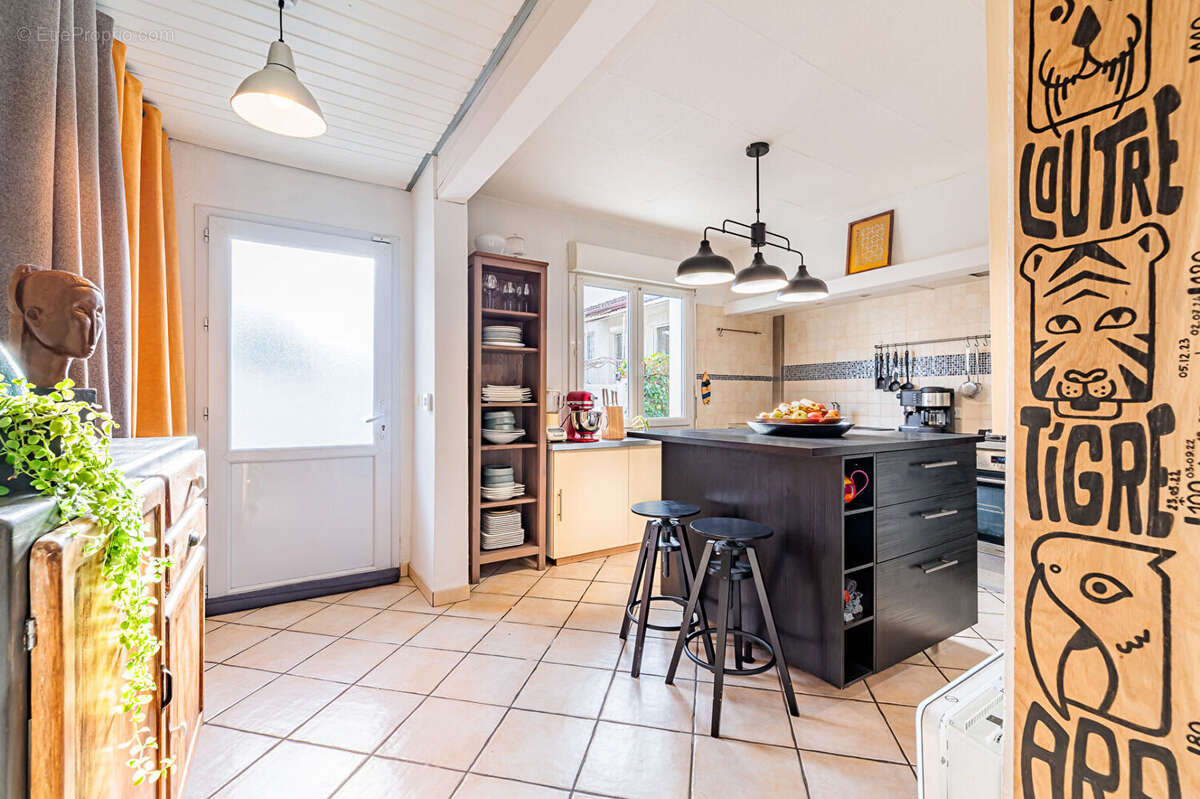 Coup de coeur pour cette maison de village type 4 d'environ 113 m² - photo 3