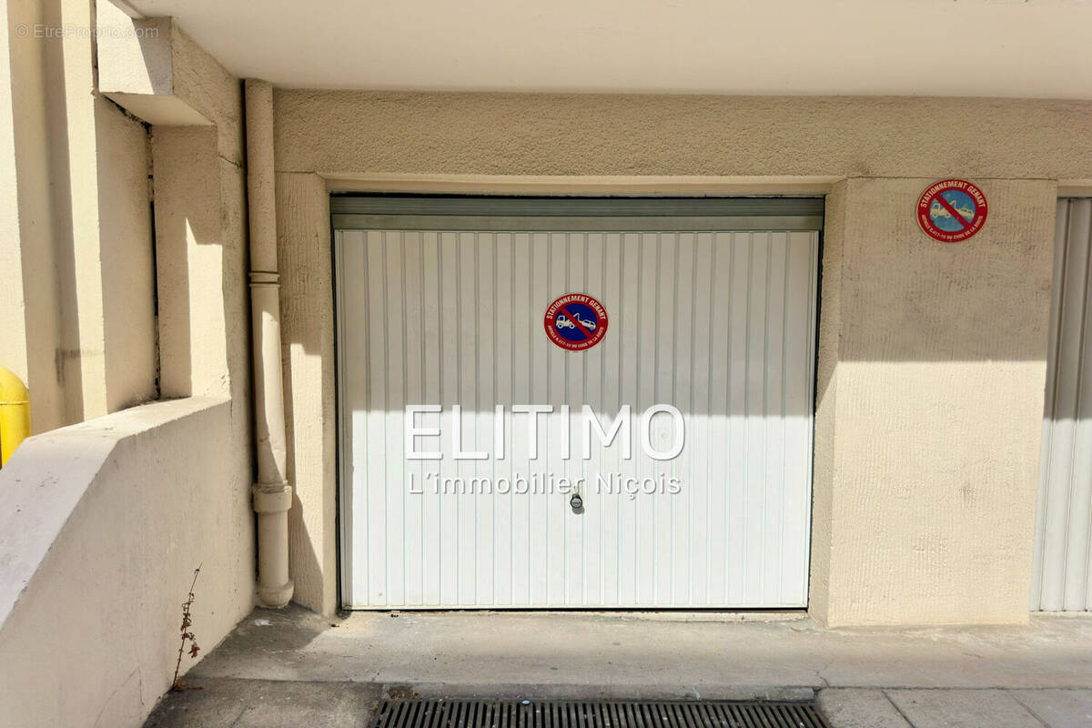 Parking à NICE