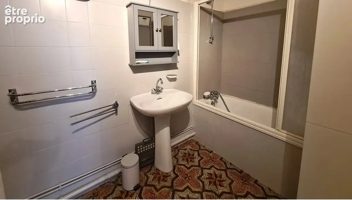 Maison 5 pièces 117 m² à vendre à Vailhan (34320) - photo 9
