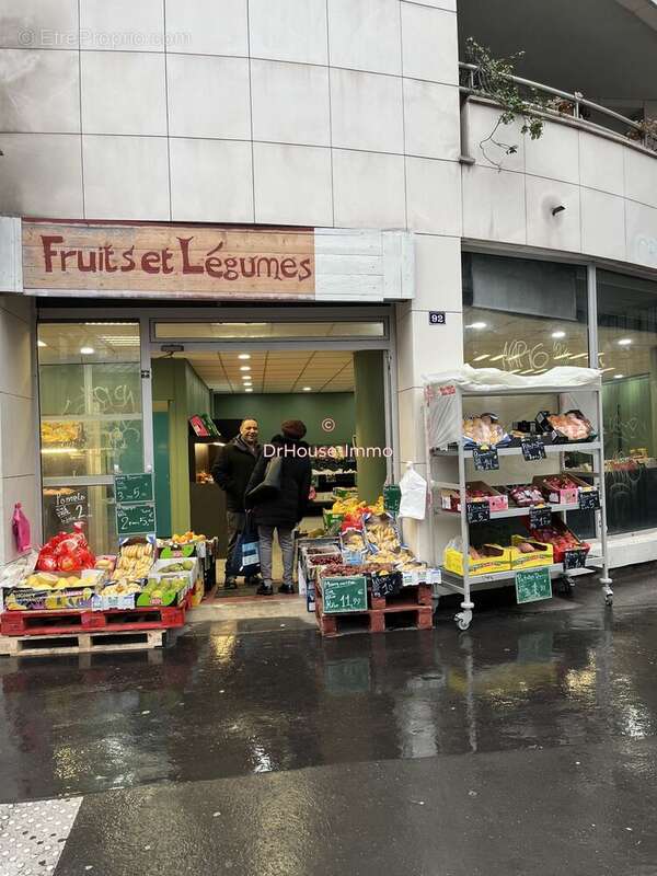 Commerce à PARIS-19E