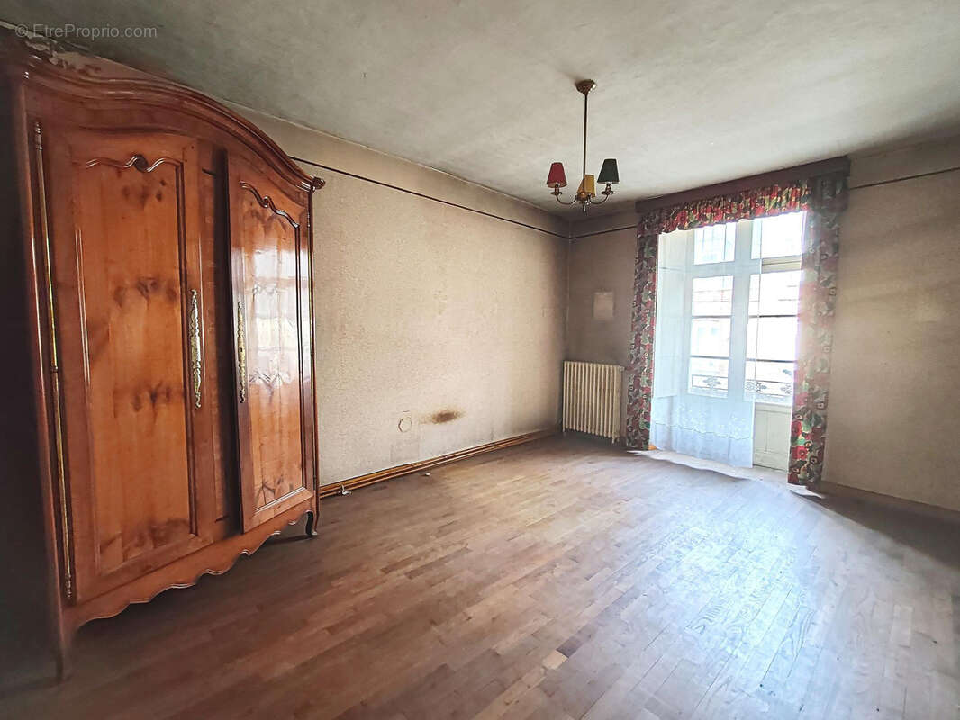 Maison à MARTIGNE-FERCHAUD