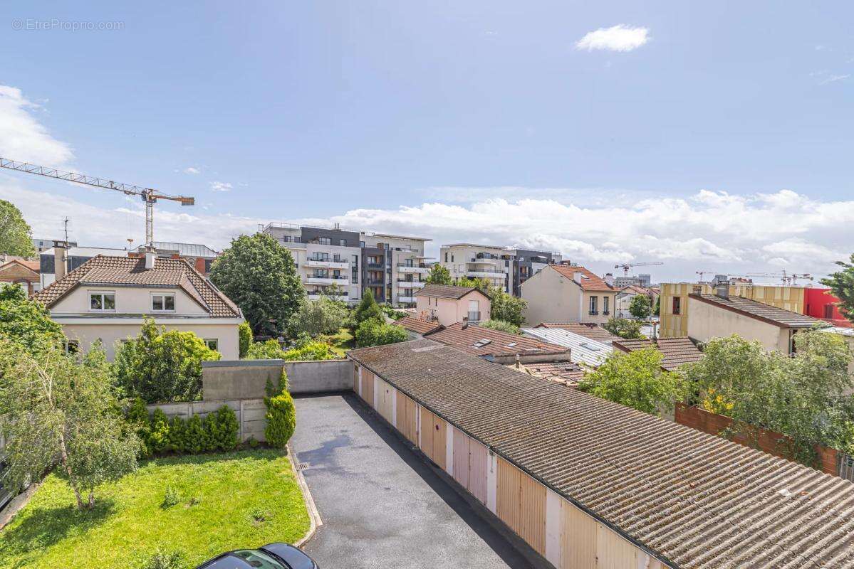 Appartement à COLOMBES