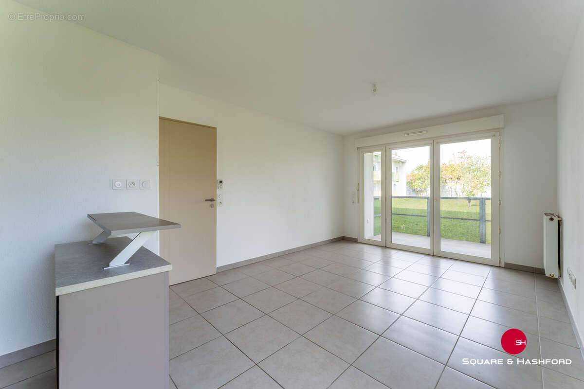 Appartement à VILLENAVE-D&#039;ORNON