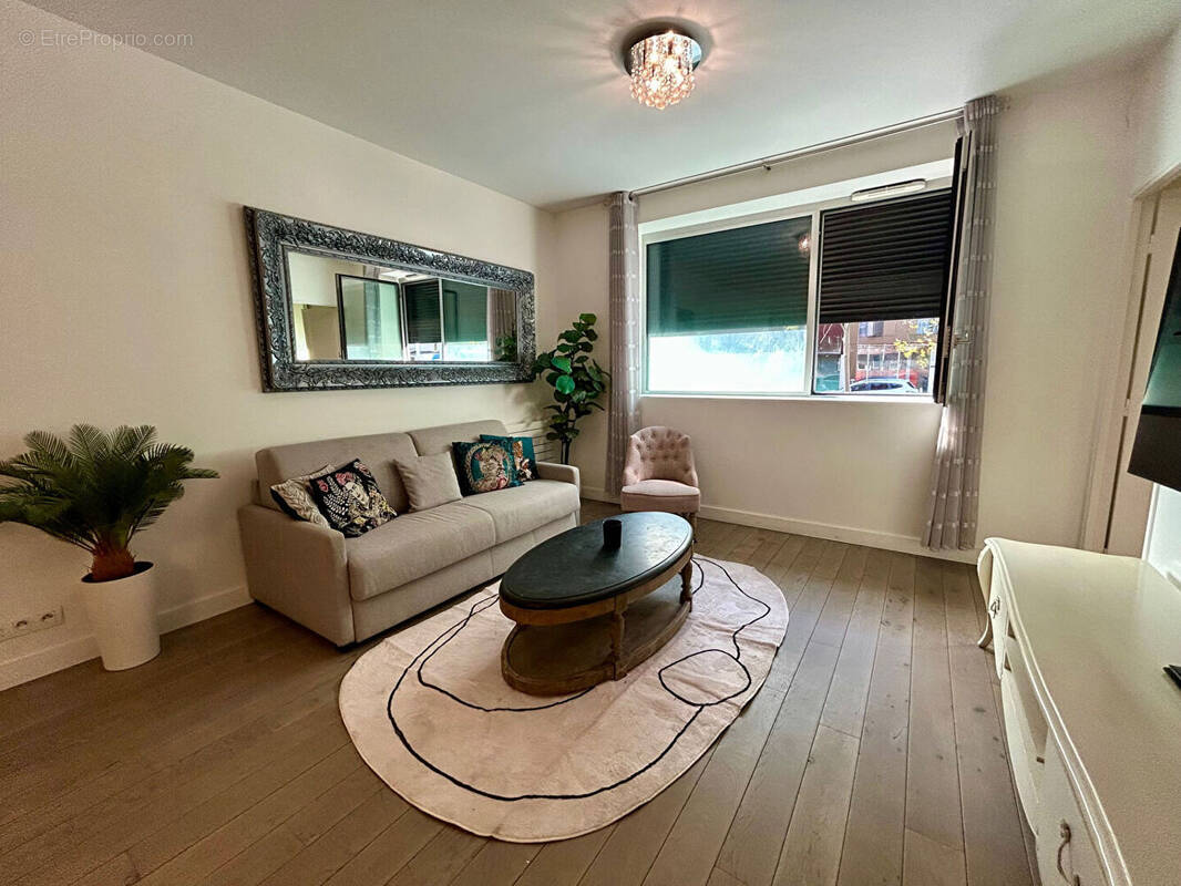 Appartement à BOULOGNE-BILLANCOURT