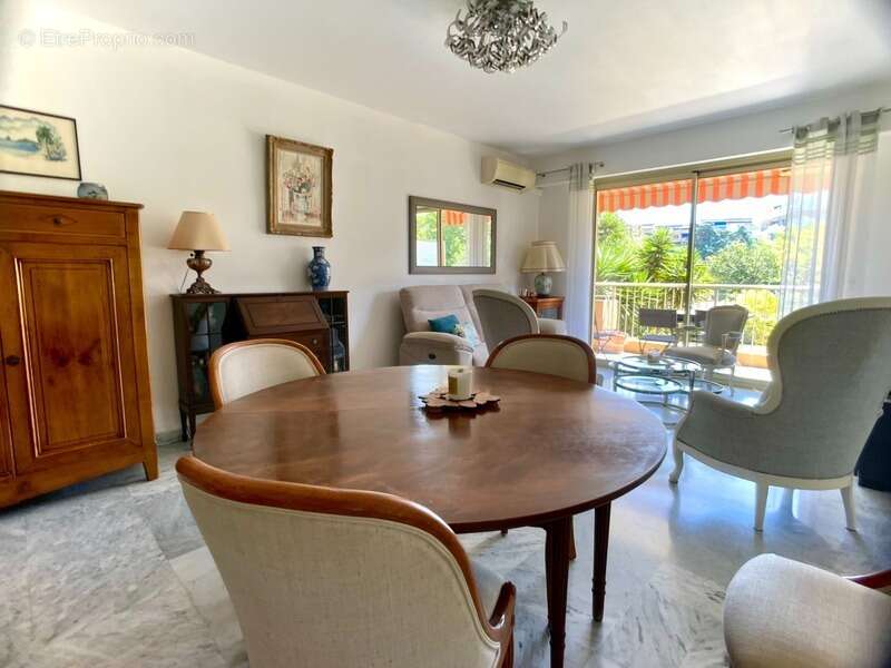 Appartement à CAGNES-SUR-MER