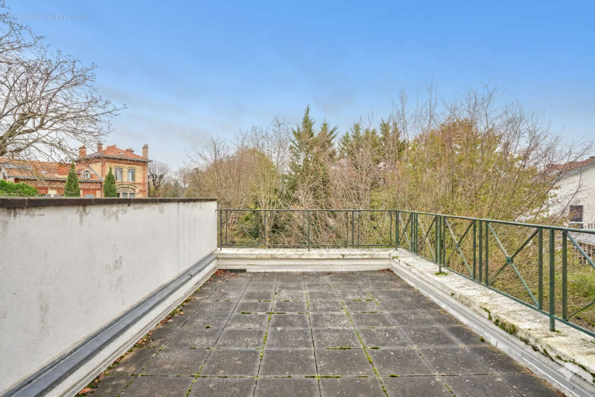 Appartement à LE VESINET