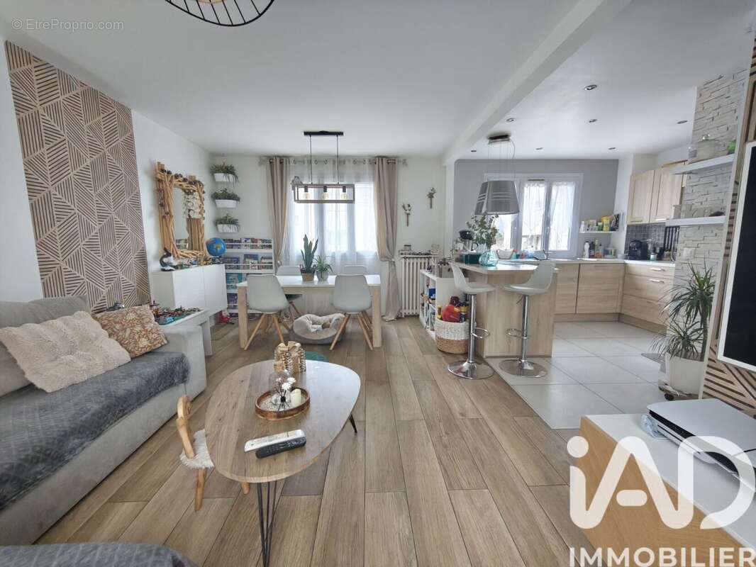 Photo 6 - Maison à CHENNEVIERES-SUR-MARNE