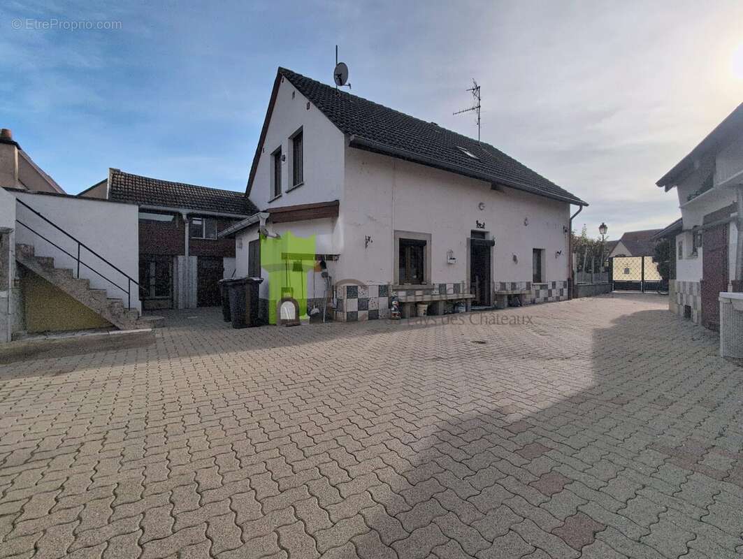 Maison 198 m² à Altorf  - photo 3