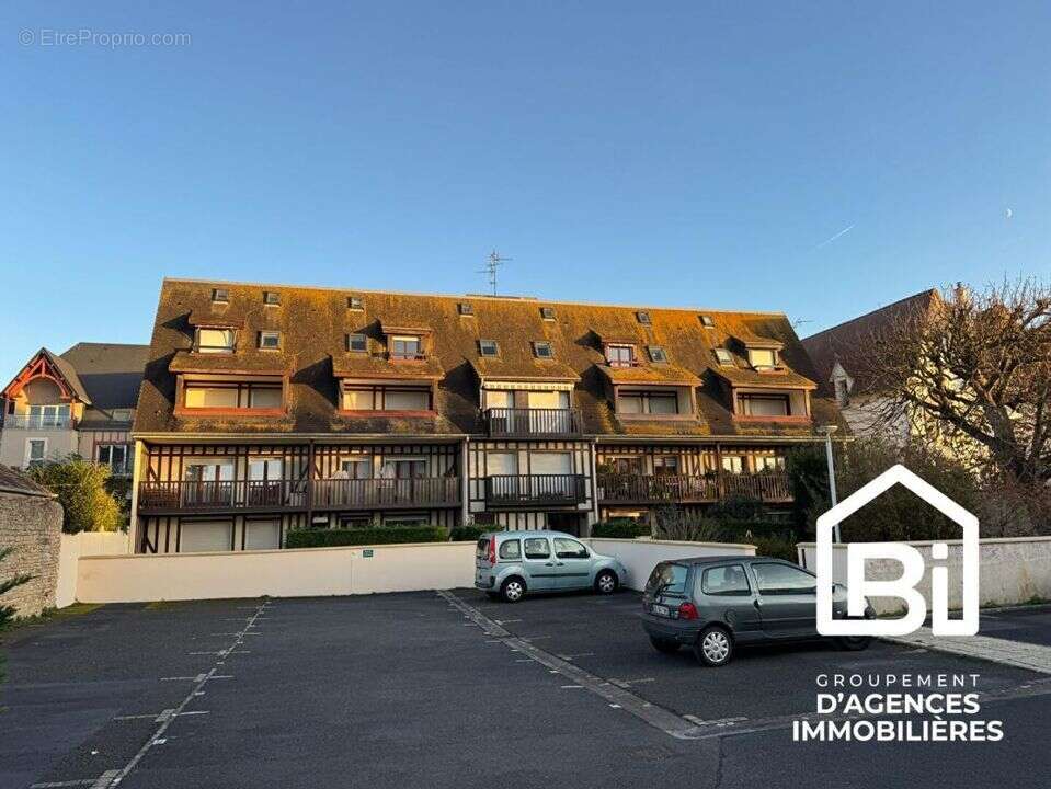 Appartement à OUISTREHAM