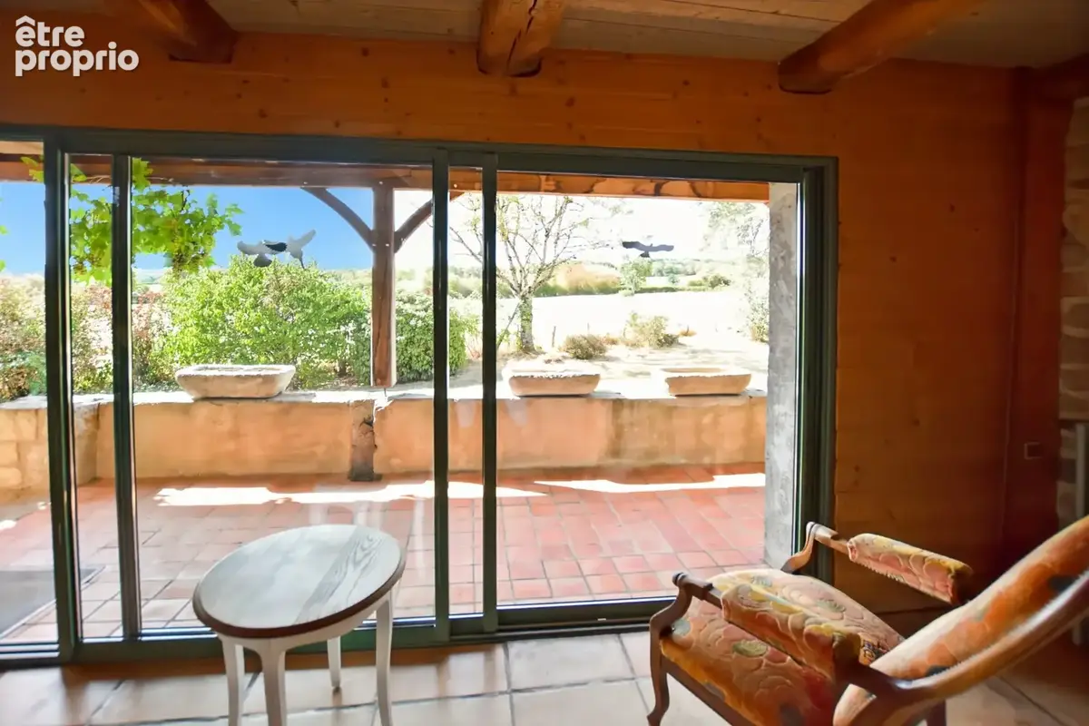 Maison en pierres de 120 m2 avec 5112 m2 de terrain SAINT EMILAND (71) - photo 10
