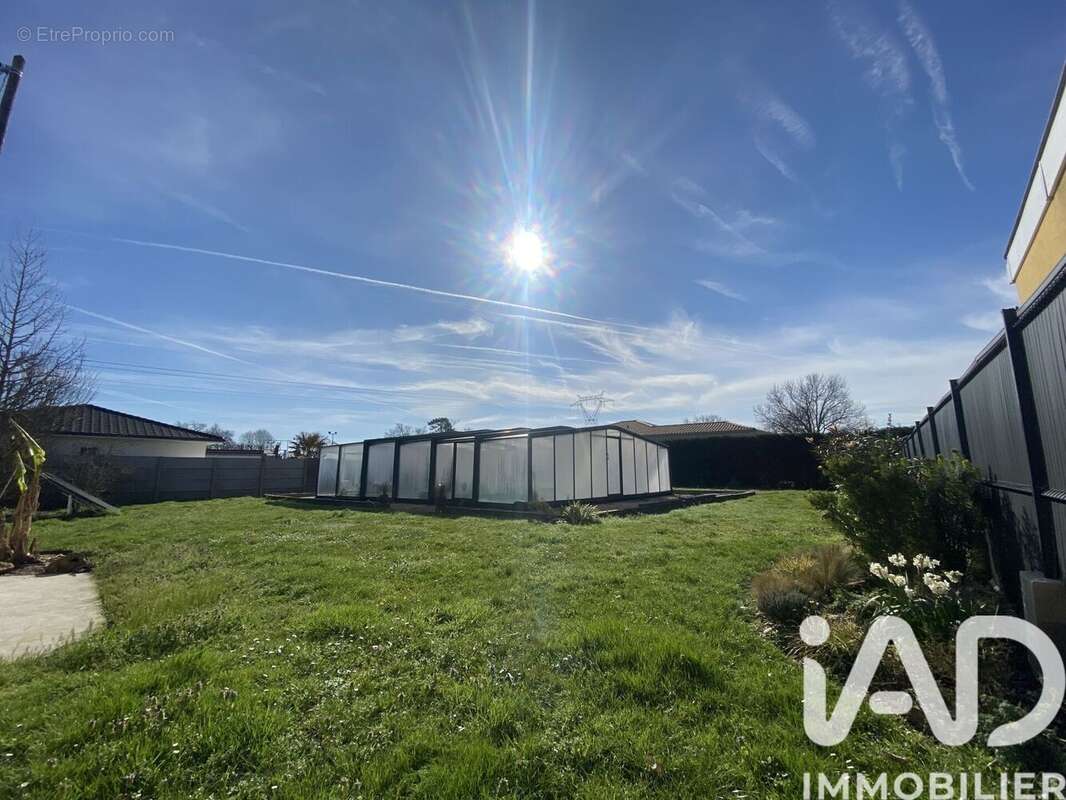 Photo 3 - Maison à AMBARES-ET-LAGRAVE